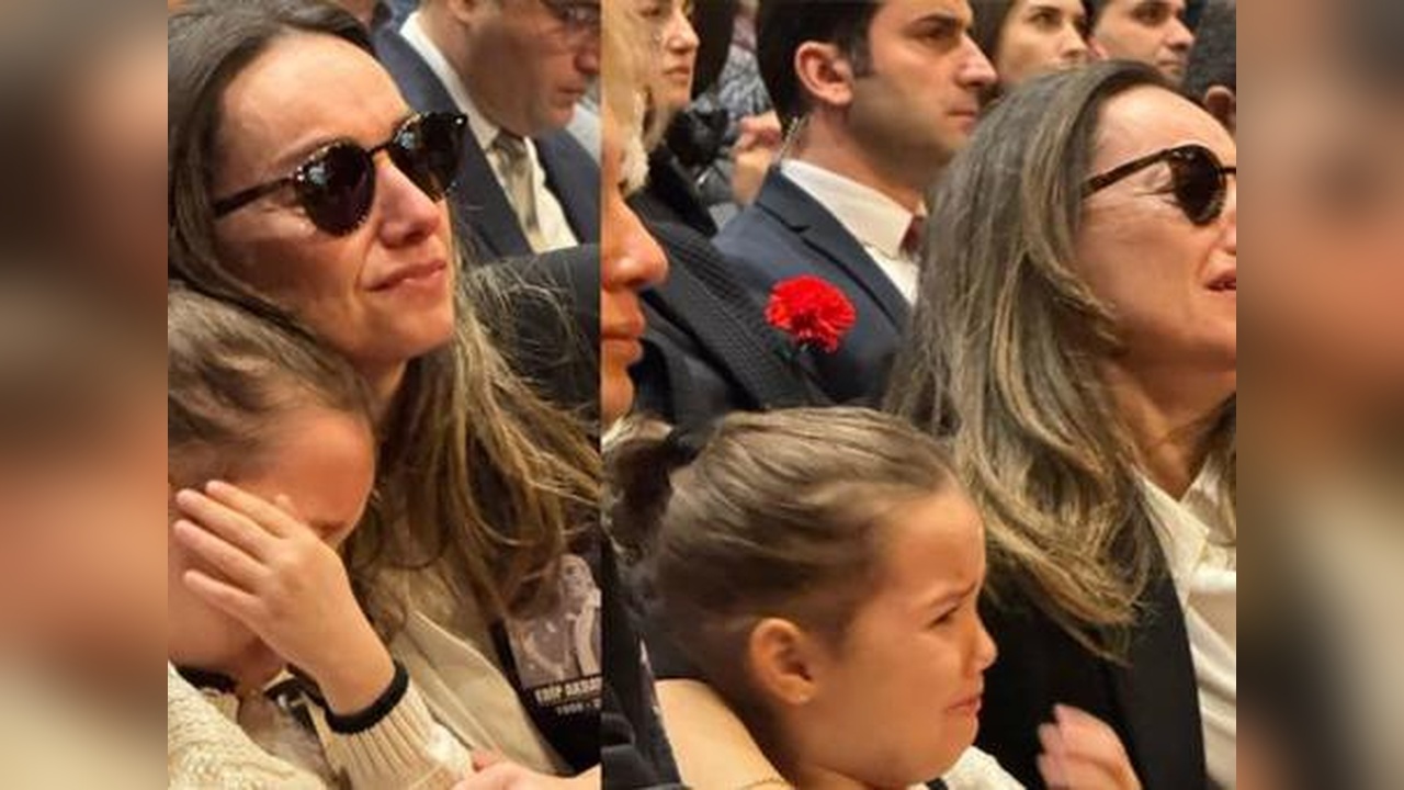 Edip Akbayram'a Son Görev: Kızı Türkü Akbayram Duygusal Anlar Yaşadı