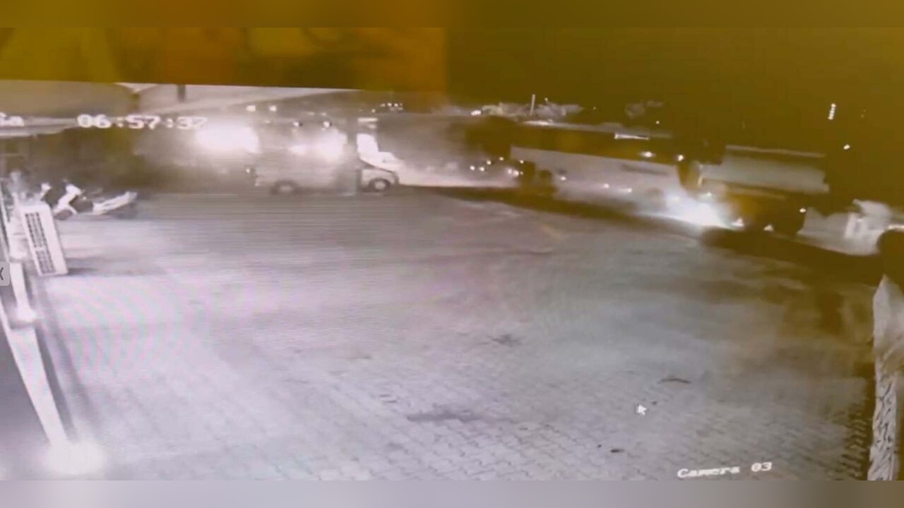 Zincirleme Trafik Kazasında Bir Kişi Hayatını Kaybetti