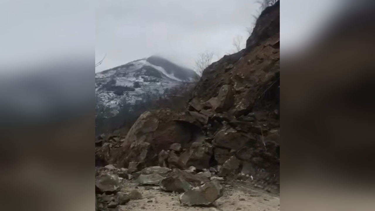 Ordu'da Heyelan Anları Kameralara Yansıdı