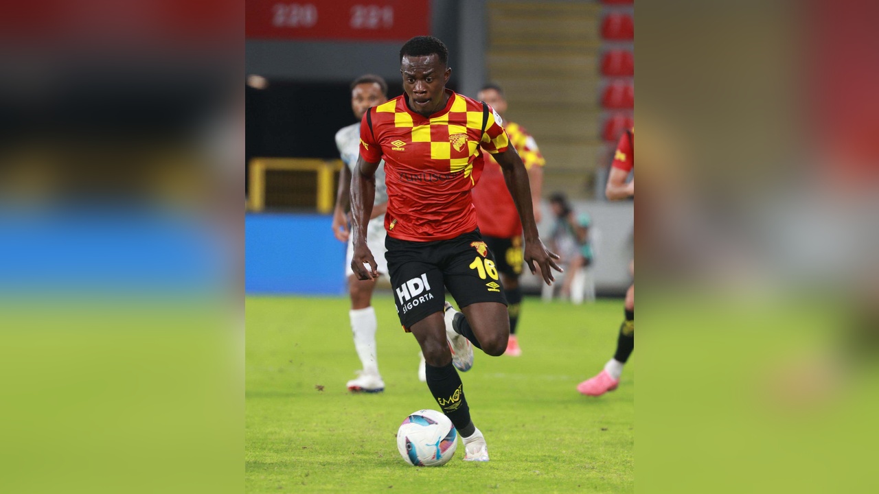 Göztepe'nin Yıldızı Dennis, Milli Takımda