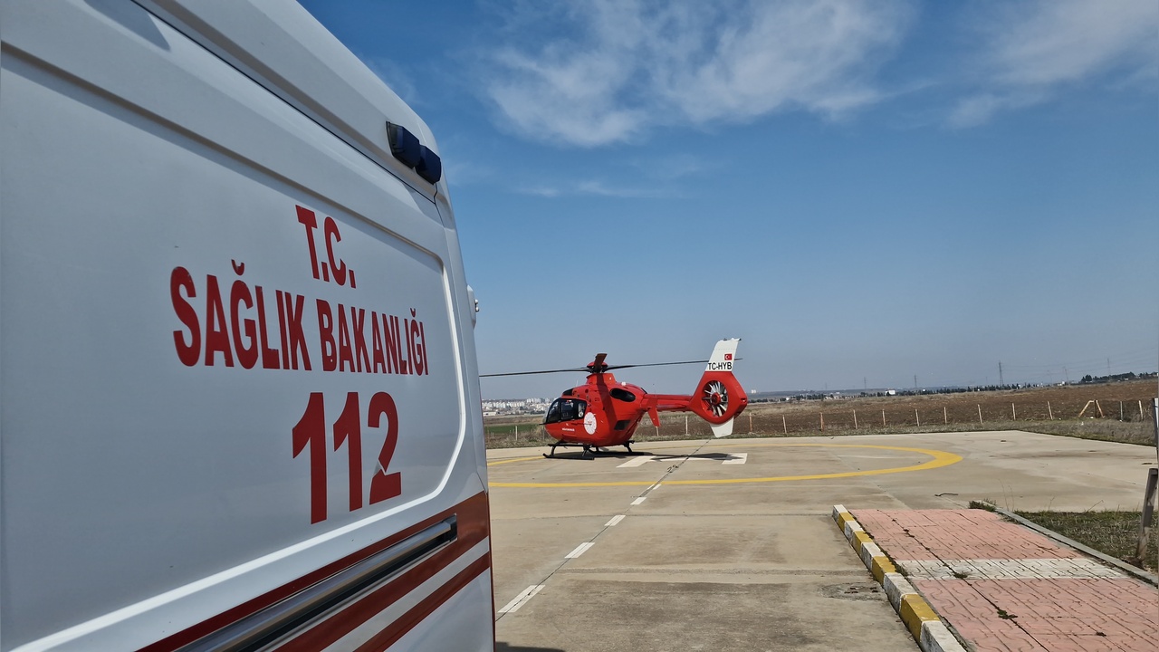 Diyarbakır'da Kalp Krizi Geçiren Hasta Helikopterle Hastaneye Sevk Edildi