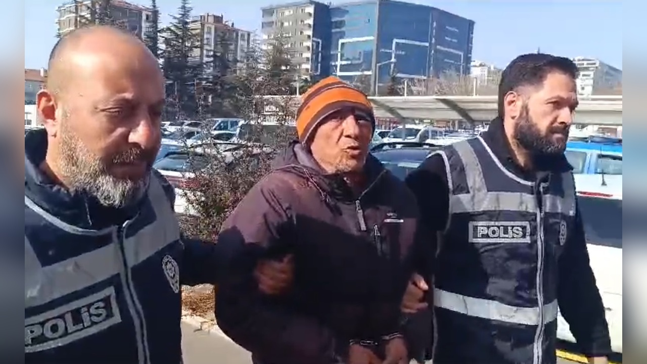 Doktoru Bıçaklayan Şüpheli, Yapay Zeka İddiasında Bulundu