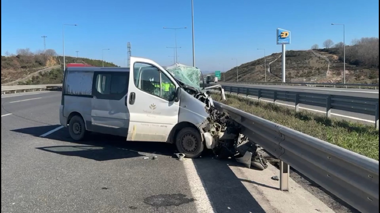 Tuzla'da Trafik Kazası: 1 Kişi Hayatını Kaybetti, 1 Yaralı