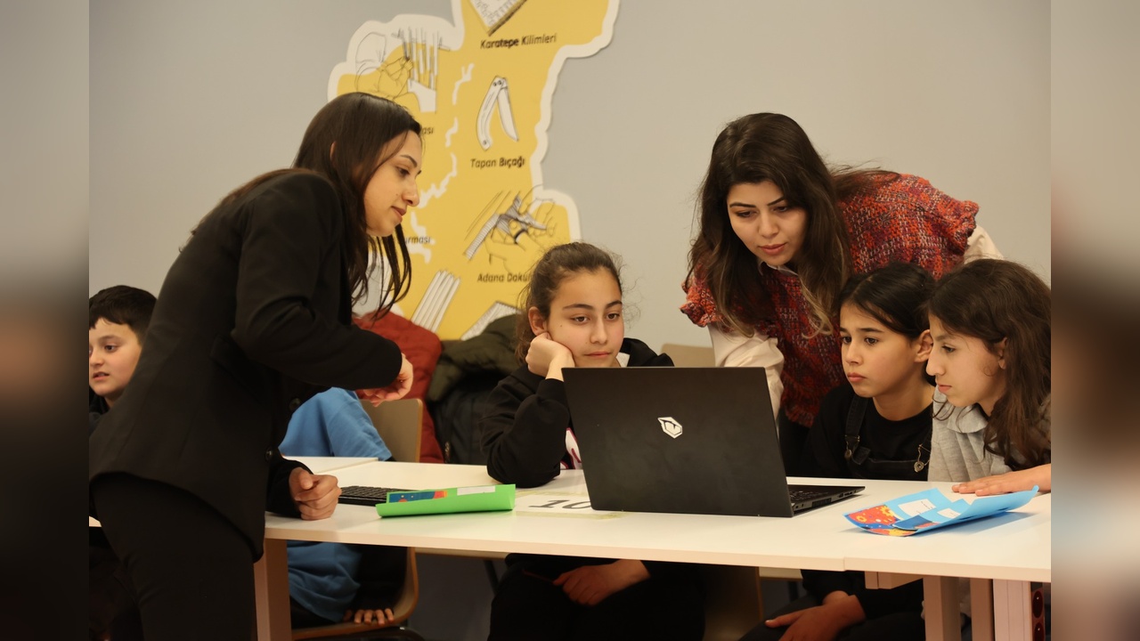 Kürkçüler Köyü'nde Kadın Mühendislerden Dijital Eğitim Hamlesi