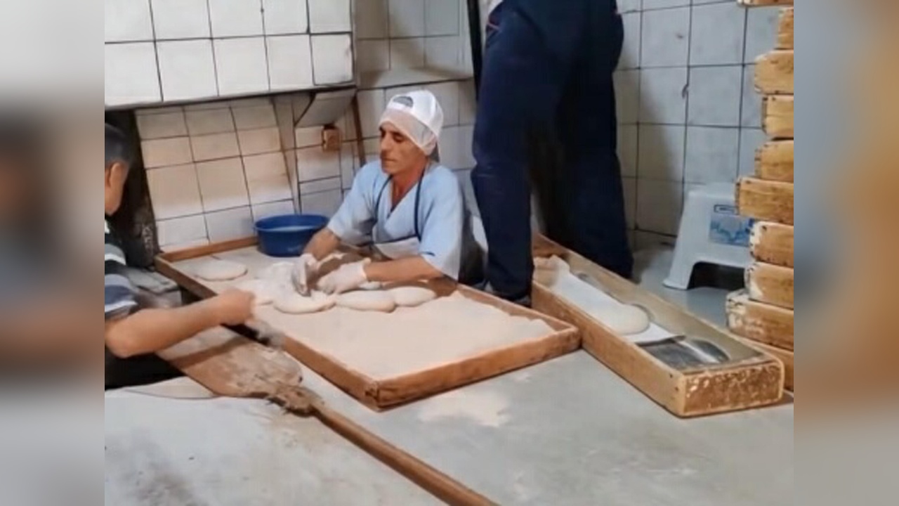 Fırına Terlikli Girişe 105 Bin TL Ceza Kesildi