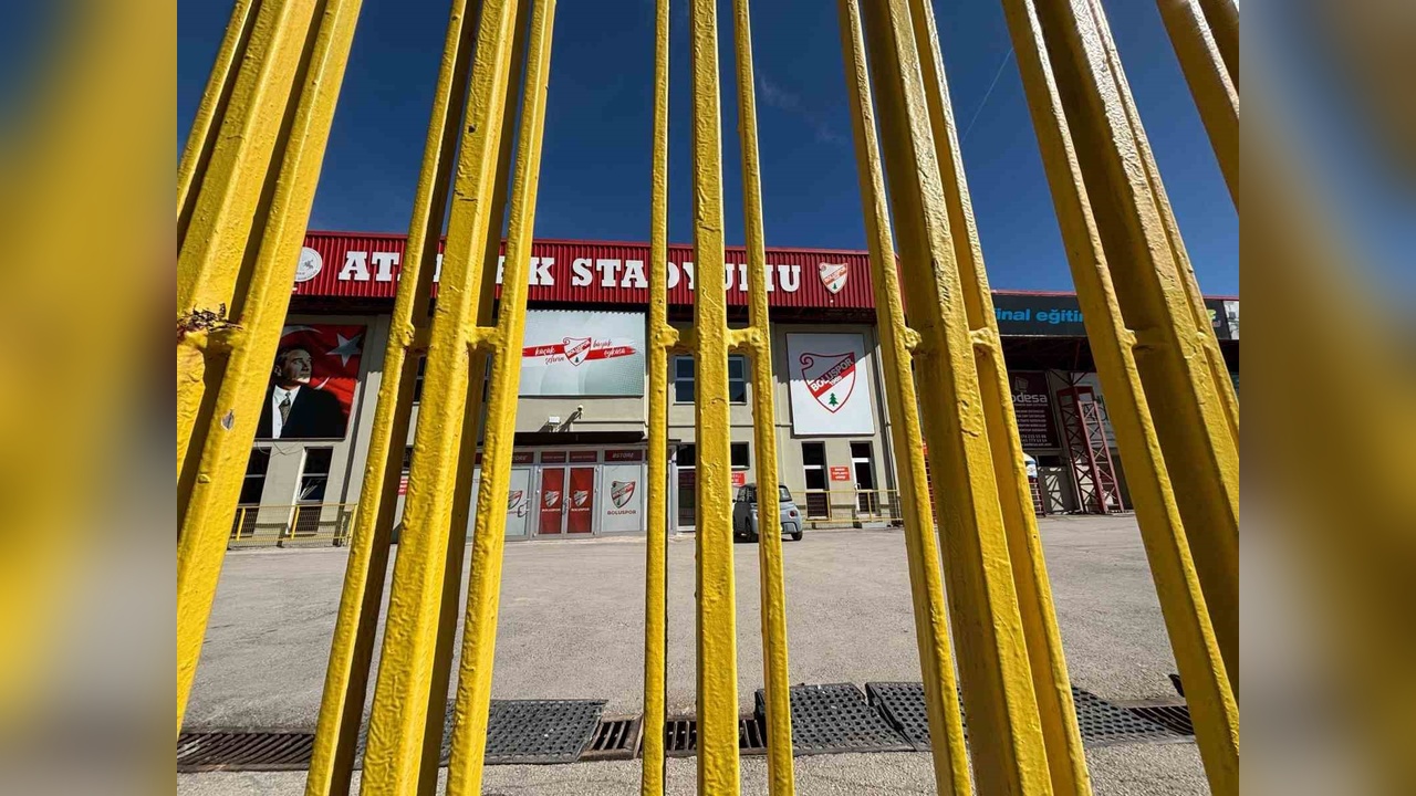 Bolu Atatürk Stadyumu Kapatıldı