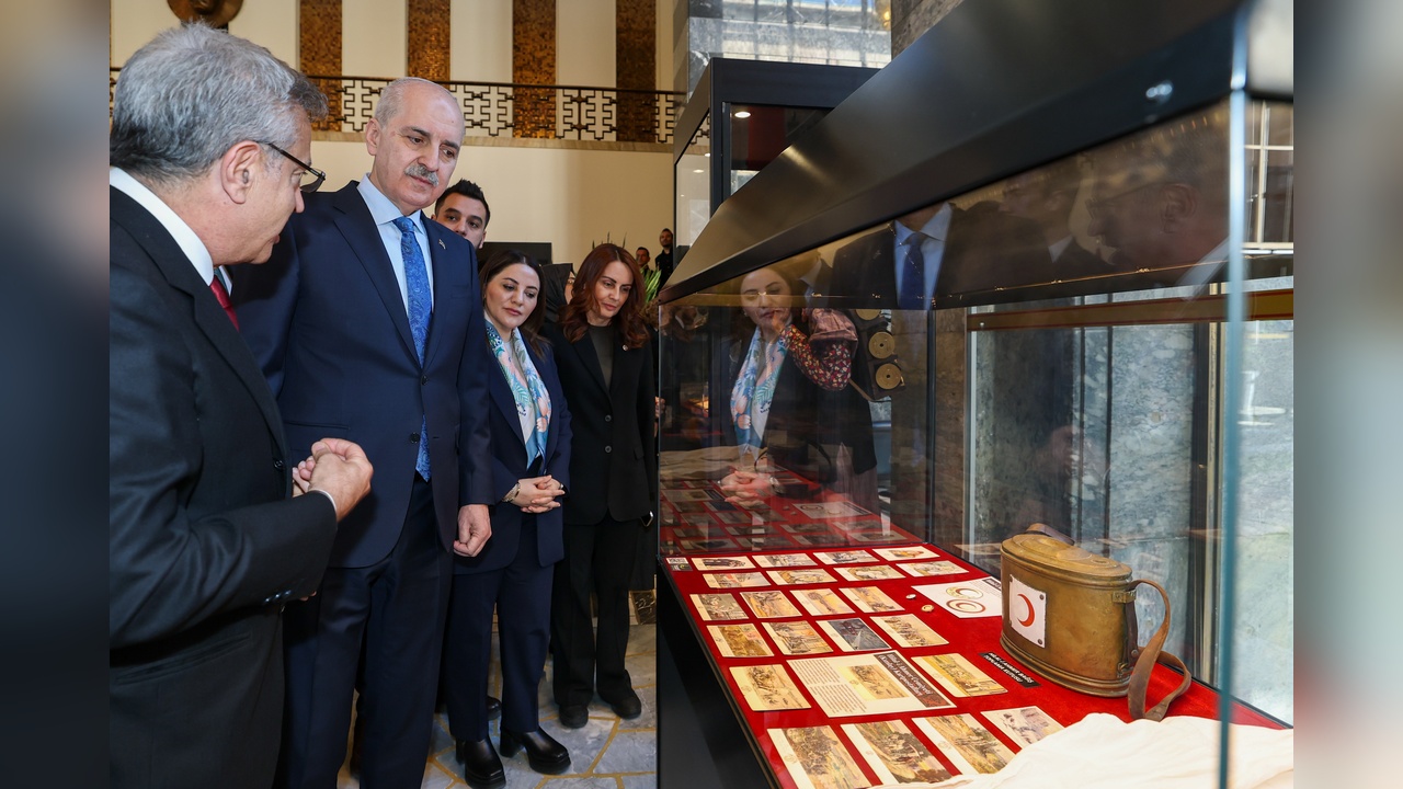 TBMM'de Kadın Kahramanlar Sergisi Törenle Açıldı