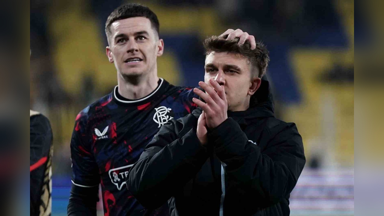 Fenerbahçe, UEFA Avrupa Ligi'nde Rangers'a Yenildi