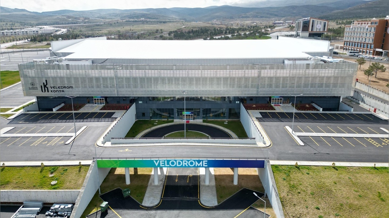 Konya Velodromu, Uluslararası Bisiklet Birliği'nden Akreditasyon Aldı