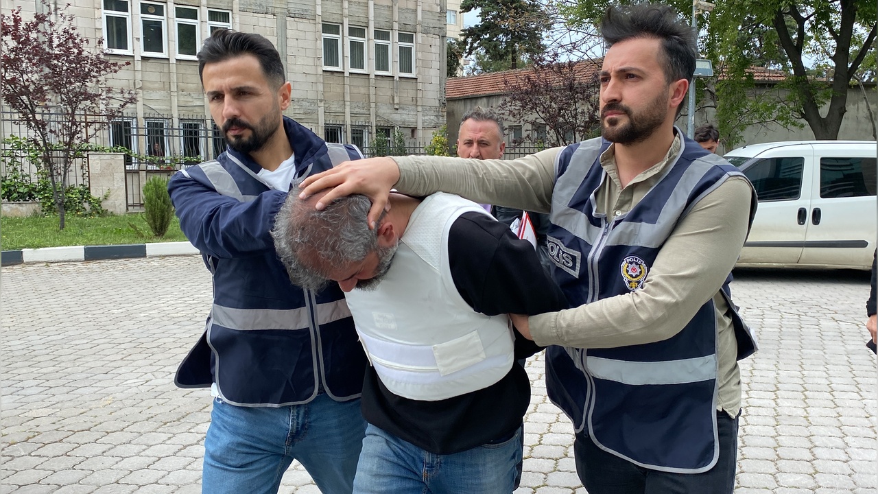 Eşini Öldüren Sanığa Haksız Tahrik İndirimiyle Ceza