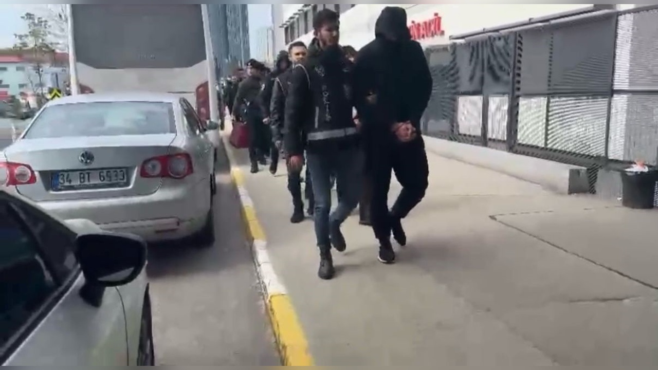 İstanbul'da Sahte Rapor Operasyonu: 23 Kişi Gözaltında