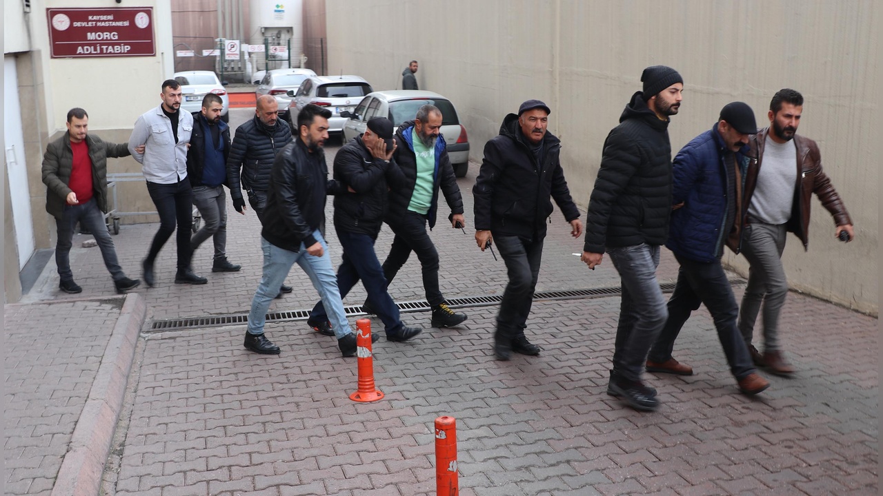 Silahlı Kavga Davasında Yeniden Görülme Kararı Alındı