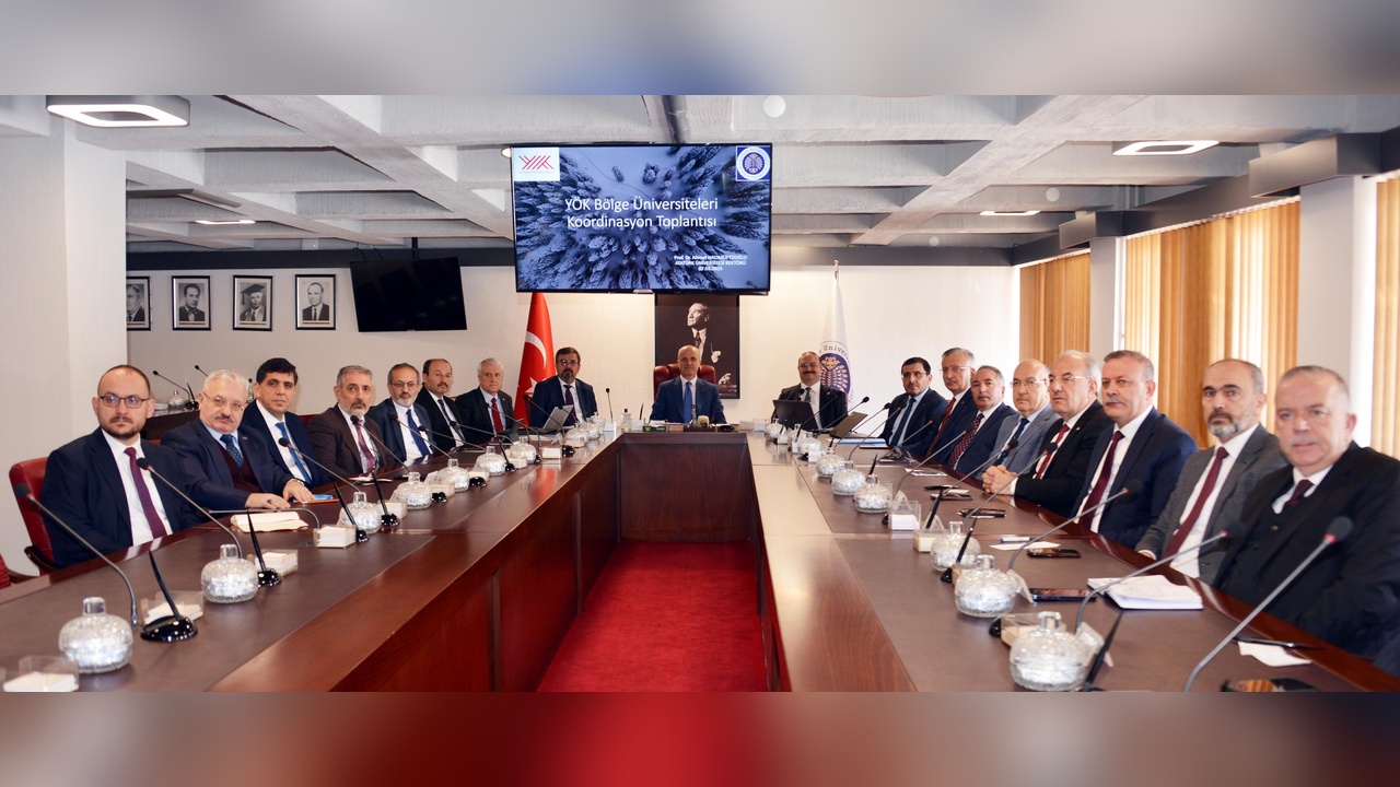 YÖK Başkanı Özvar, Eğitim Sisteminin Dirençliliği Üzerine Değerlendirmelerde Bulundu