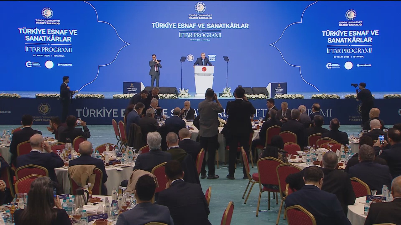 Cumhurbaşkanı Erdoğan'dan Esnafa Yeni Kredi Düzenlemesi