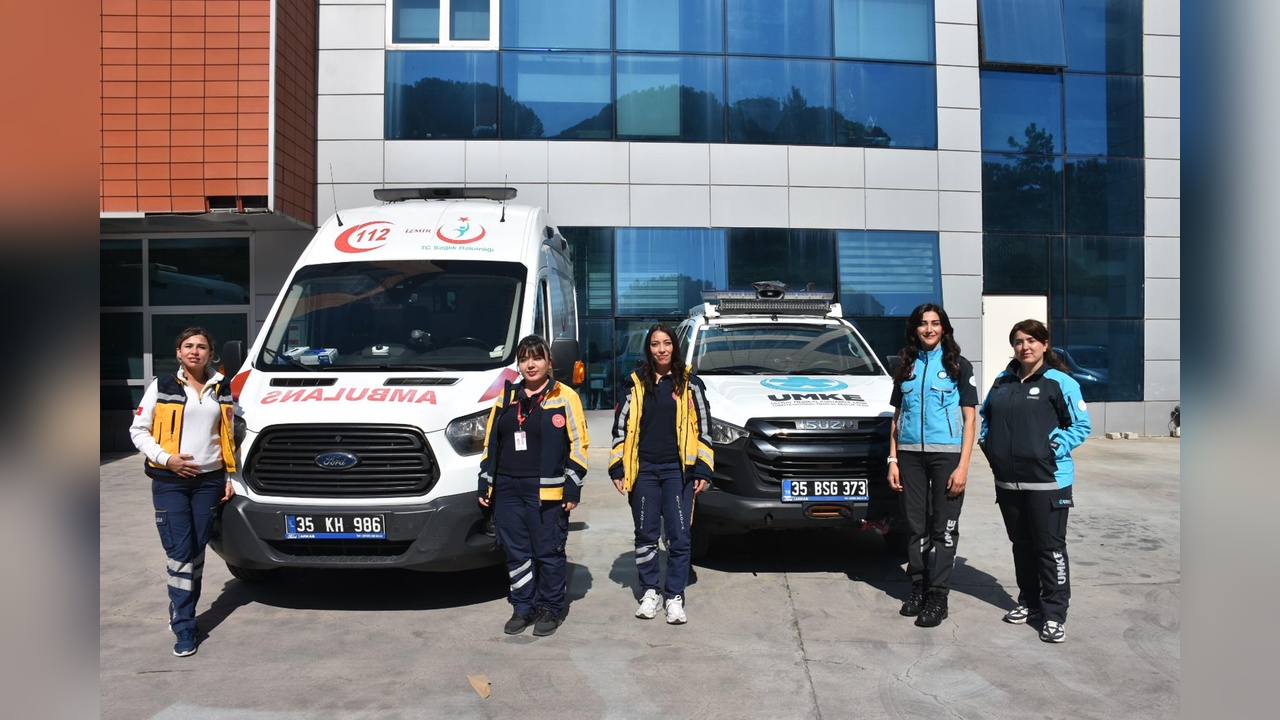Kadın Acil Tıp Ekipleri Hayat Kurtarma Mücadelesinde