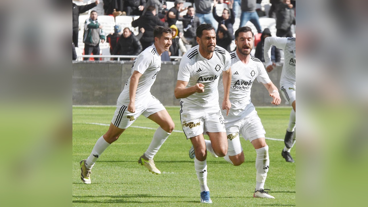 Altay, İç Sahada Galibiyet Hedefliyor