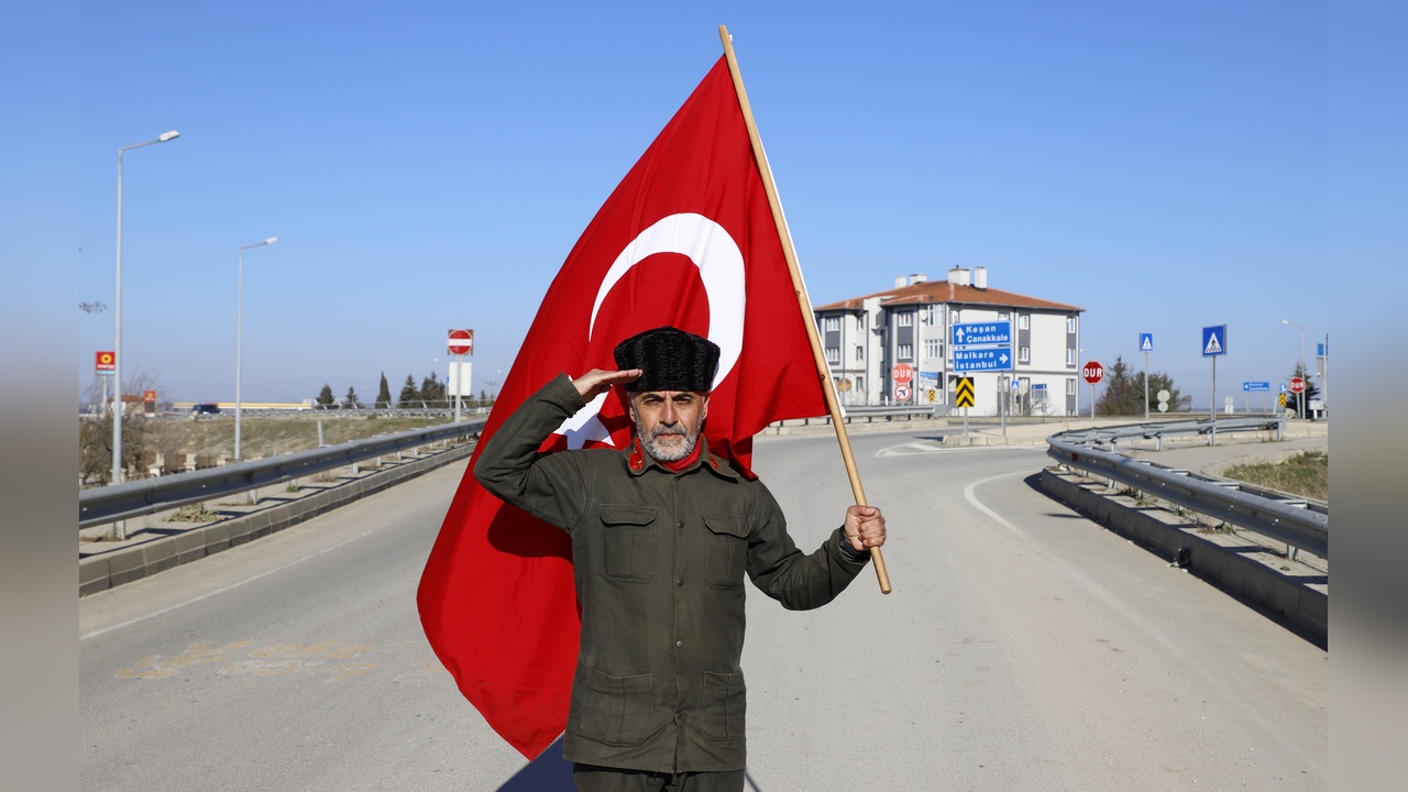 Gazi Torunu, Şehitler İçin Yürüyüşüne Edirne'de Devam Etti