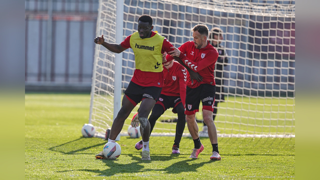 Samsunspor, Adana Demirspor Maçı İçin Hazırlıklarını Tamamladı