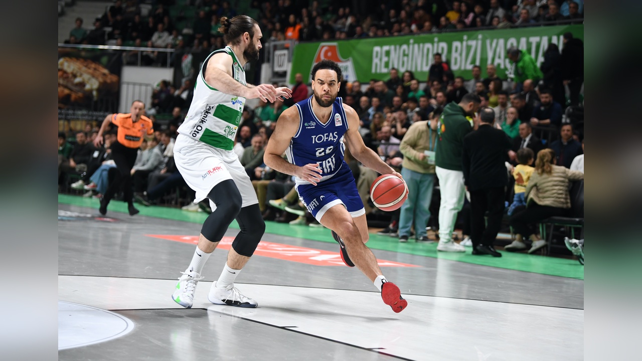 Bursaspor Yörsan, TOFAŞ'ı 98-93 Yenerek Galip Geldi