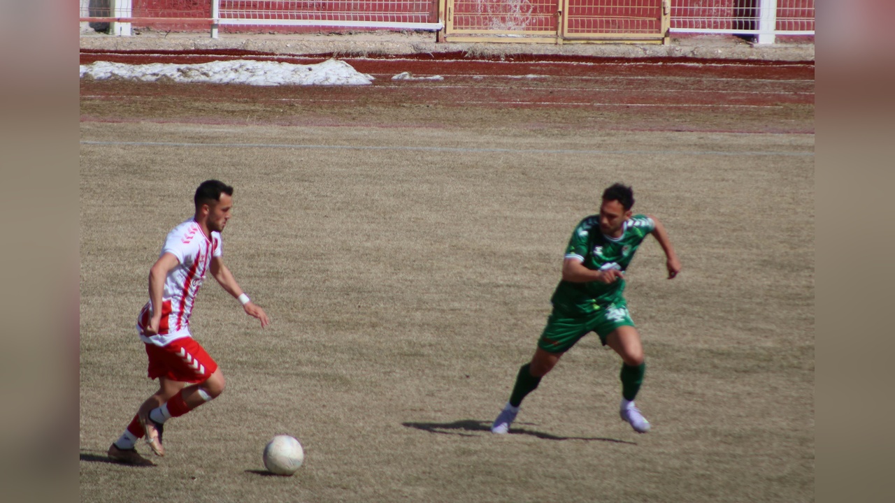 Nevşehir Belediyespor ve Amasyaspor Beraberlikte Kaldı