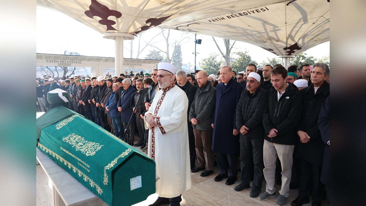 Cumhurbaşkanı Erdoğan, Kasım Yağcıoğlu'nun Cenaze Törenine Katıldı