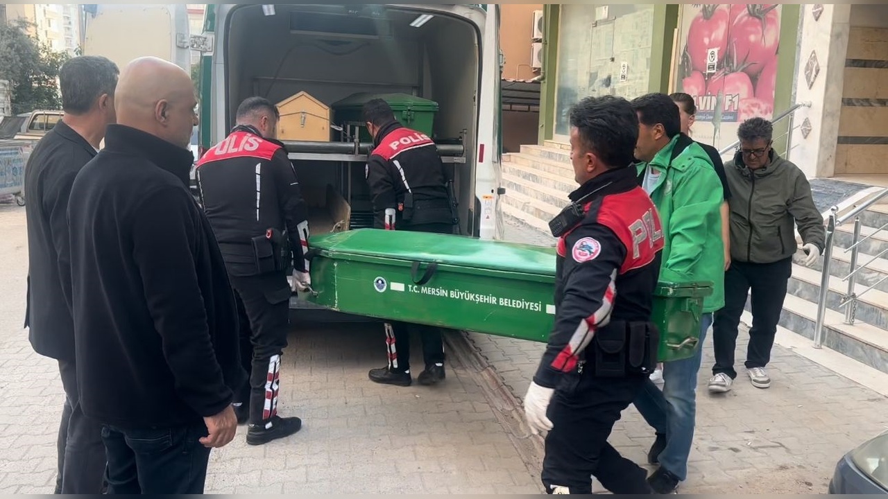 Kayıp Şahıs Apartman Bahçesinde Ölü Bulundu