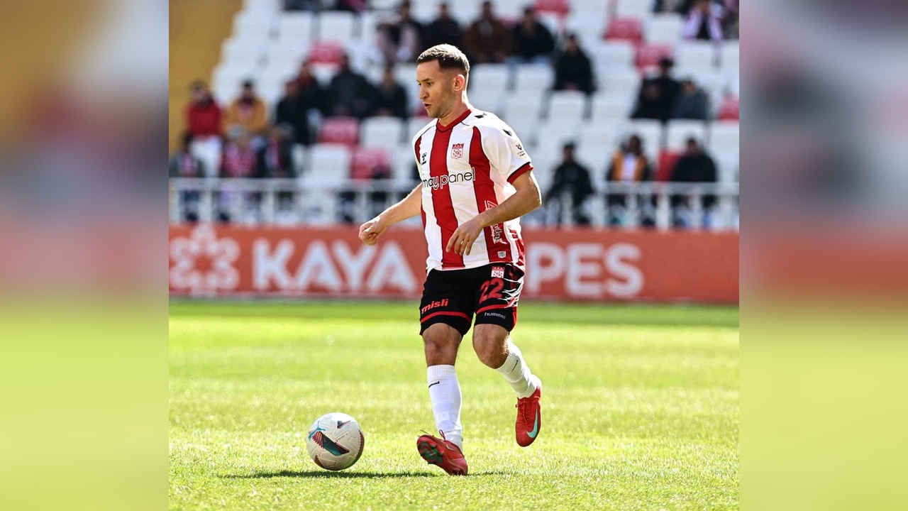 Sivasspor'un Simic'i Hastaneden Taburcu Oldu