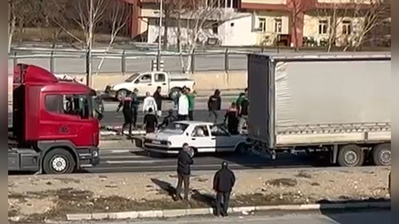 Bursaspor Taraftarlarına Polis Müdahalesi