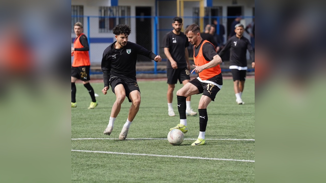 Muğlaspor, Hükmen Zirveye Yerleşti
