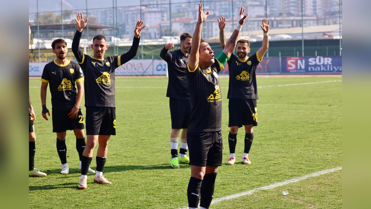 Aliağa Futbol, Alt Liglerde Namağlup Unvanını Koruyor