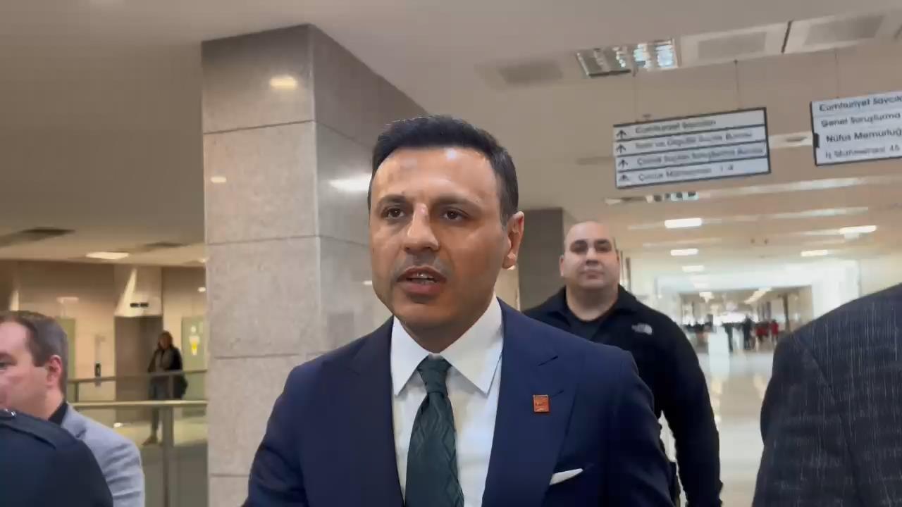 Özgür Çelik, Polise Mukavemet Soruşturması İçin Adliyeye İfade Vermeye Gitti