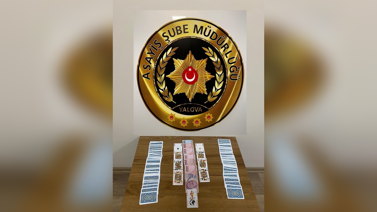 Yalova'da Kumar Baskını: 13 Kişiye Ceza Kesildi