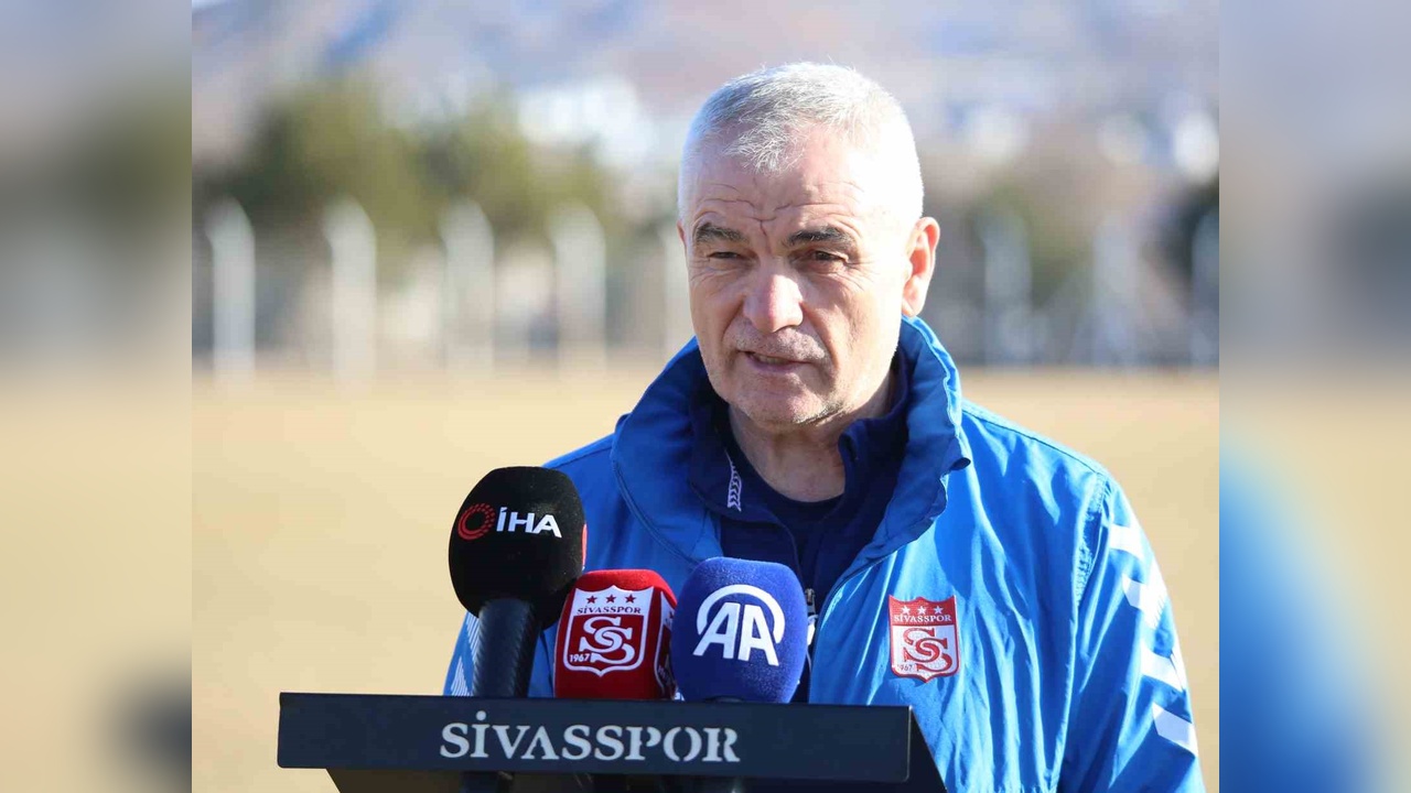 Rıza Çalımbay, Takımın Performansını Değerlendirdi