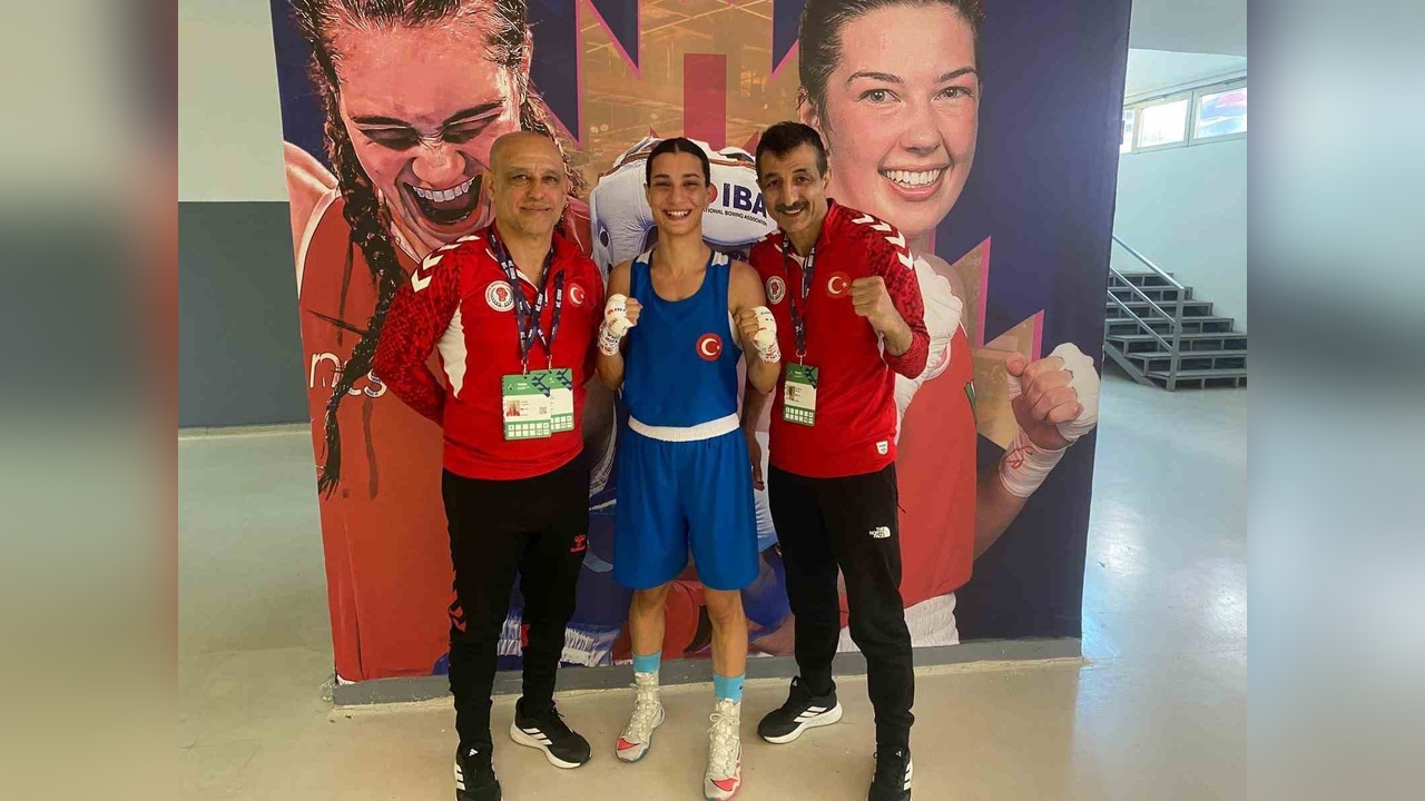 Kadınlar Dünya Boks Şampiyonası'nda 5 Türk Sporcu İlerledi