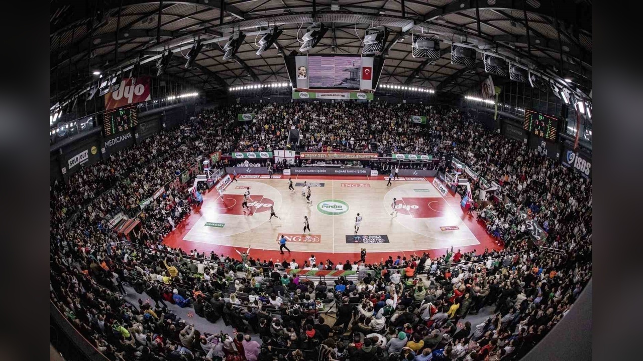 Karşıyaka Basketbol Takımı Bilet Fiyatlarında İndirim Uyguluyor