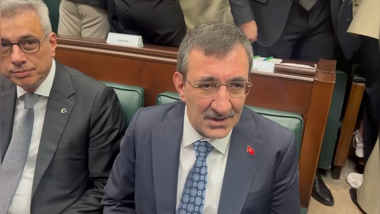 Cumhurbaşkanı Yardımcısı Yılmaz, Emekli İkramiyeleri Hakkında Bilgi Verdi