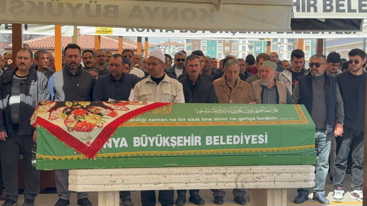 Boşanma Sürecindeki Kadın Cinayeti: Cenaze Töreni Gerçekleşti