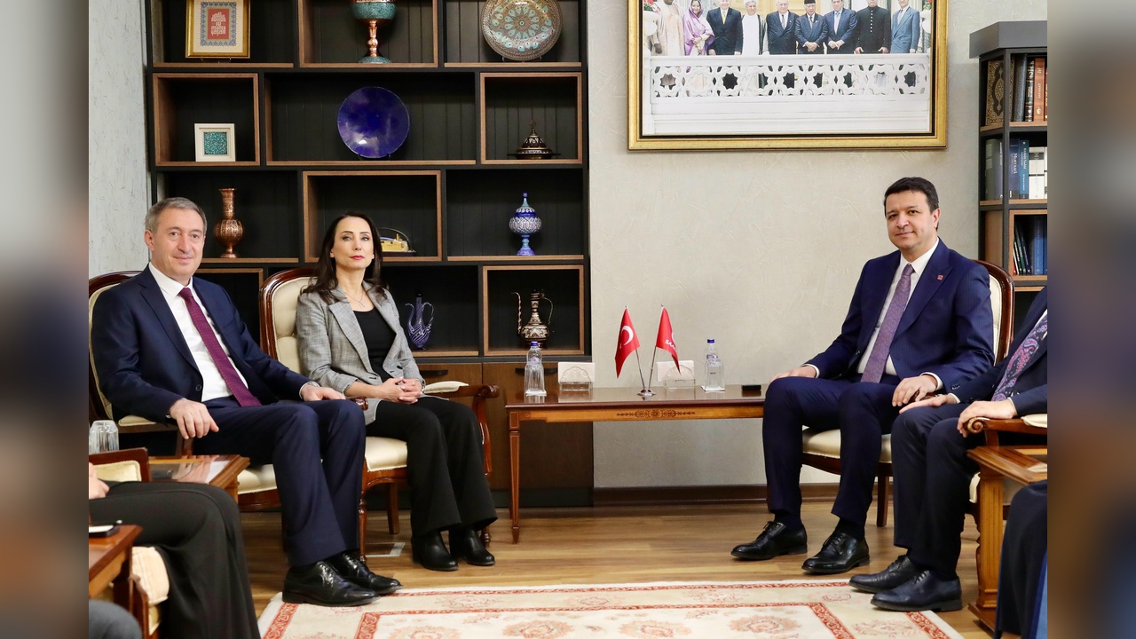 DEM Partisi Heyeti, Erdoğan ile Görüşme Talebinde Bulunacak