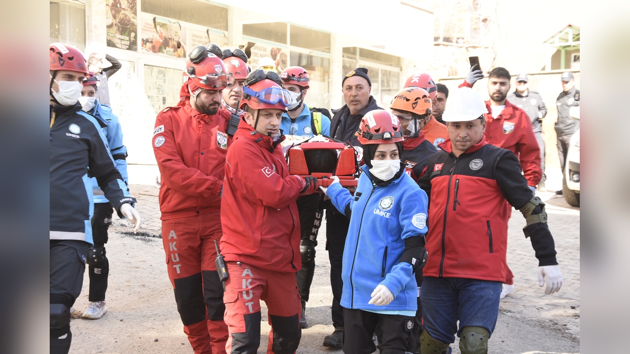 Bitlis'te Deprem Tatbikatı Gerçekleştirildi