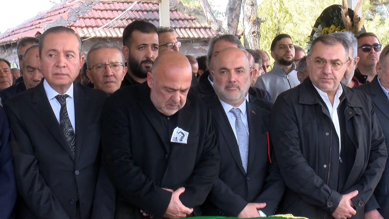 İlhan Cavcav'ın Torunu Son Yolculuğuna Uğurlandı