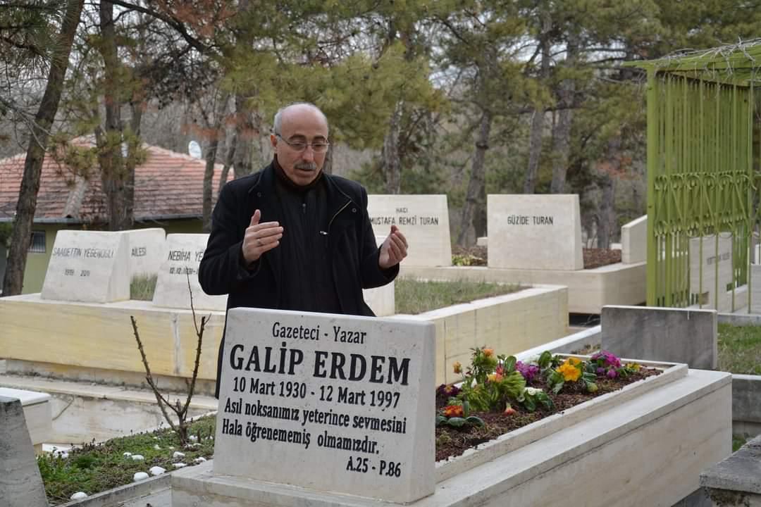 Hakkı Öznur: Ülkücünün çilesini yazdı, yazdığı gibi de yaşadı