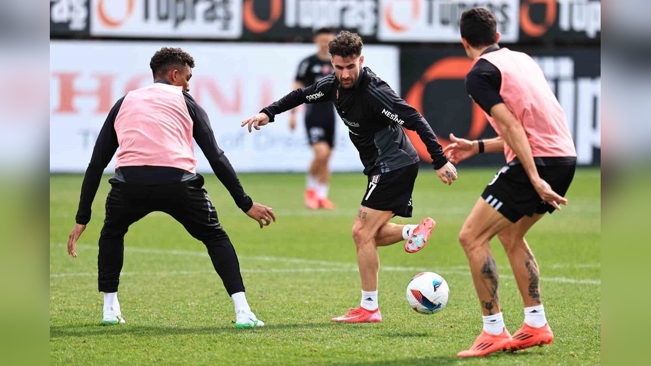 Beşiktaş, Konyaspor Maçı İçin Hazırlıklarını Sürdürüyor