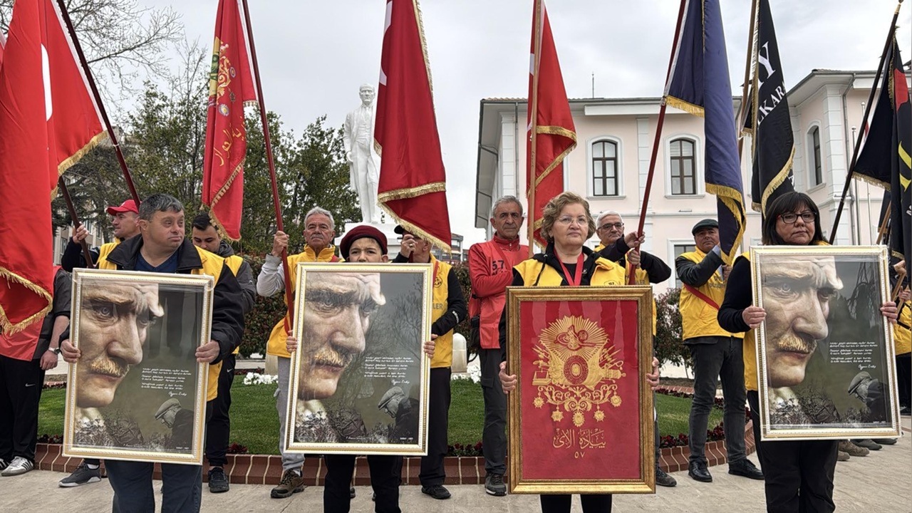 57'nci Alay Vefa Yürüyüşü Tekirdağ'dan Çanakkale'ye Doğru Başladı