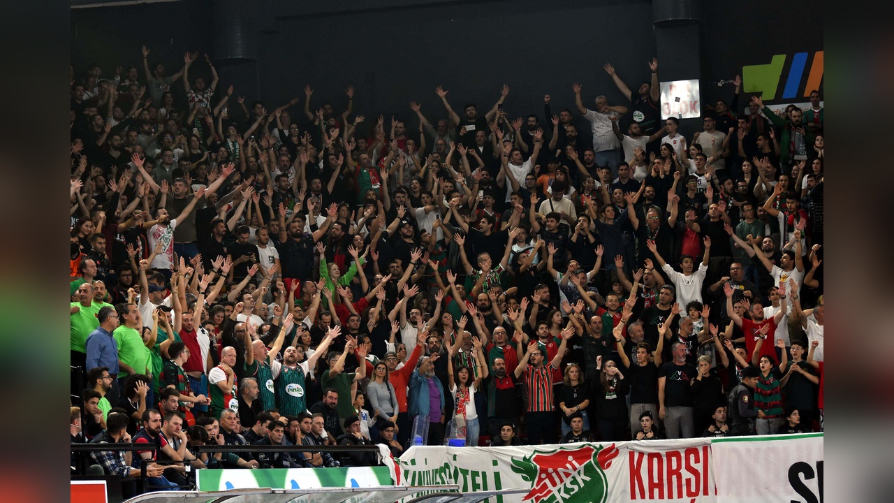 Karşıyaka Basketbol Takımı, Taraftar Desteğiyle Moral Bulacak