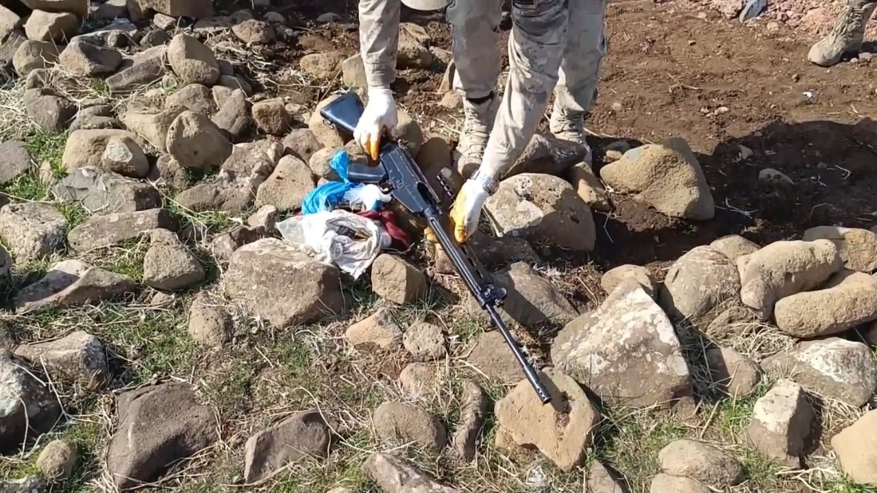 Şanlıurfa'da Silah Kaçakçılığına Yönelik Operasyon: 14 Kişi Gözaltında