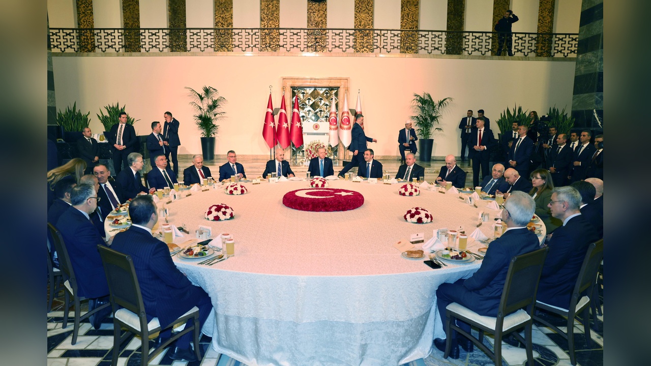 Kurtulmuş, Terörsüz Türkiye Sürecinin Hızlandırılması Gerektiğini Vurguladı