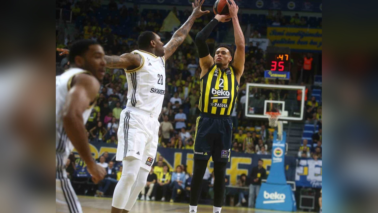 Fenerbahçe, Euroleague'de Asvel'i 10 Sayı Farkla Geçti