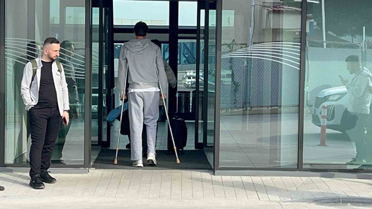 Trabzonspor, Başakşehir ile Karşılaşmak Üzere İstanbul'a Ulaştı