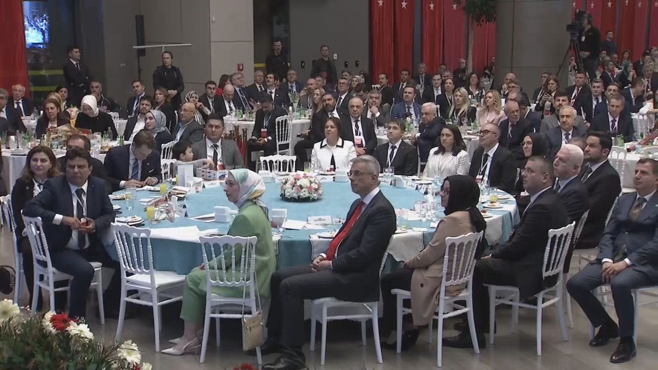 Cumhurbaşkanı Erdoğan, Sağlık Teşkilatına 37 Bin Yeni Personel Alınacağını Duyurdu