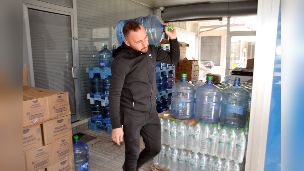 Karaman'da Petrol Hidrokarbonları Krizi: Bayiler Siparişleri Karşılamakta Zorlanıyor